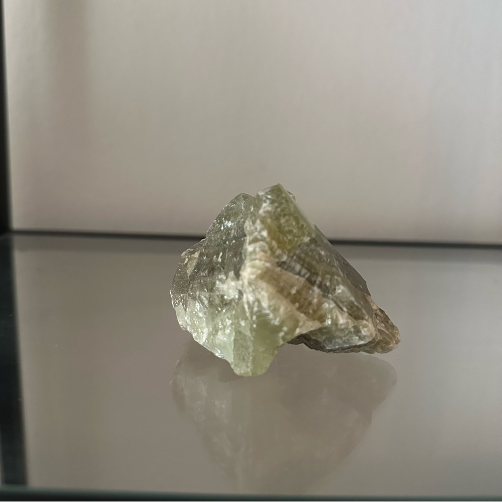 Calcite Green Rock - Picture 3 of 7